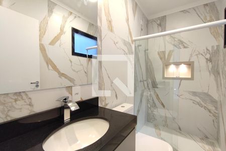 Casa para alugar com 116m², 3 quartos e 2 vagasBanheiro Social