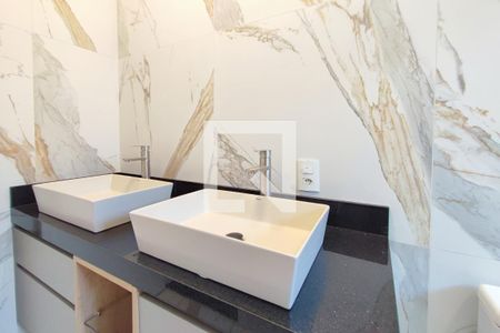 Casa para alugar com 116m², 3 quartos e 2 vagasBanheiro Suíte