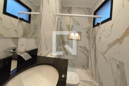 Casa para alugar com 116m², 3 quartos e 2 vagasBanheiro Social