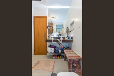 Banheiro Social de apartamento para alugar com 2 quartos, 98m² em Vila Paris, Belo Horizonte