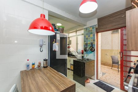 Apartamento para alugar com 98m², 2 quartos e 1 vaga Apartamento para alugar com 98m², 2 quartos e 1 vagaCozinha