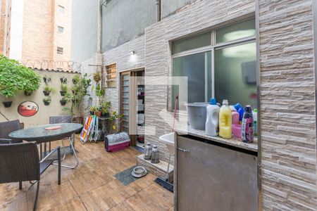 Apartamento para alugar com 98m², 2 quartos e 1 vaga Apartamento para alugar com 98m², 2 quartos e 1 vagaÁrea externa - Área de Serviço