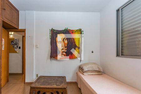 Quarto 1 de apartamento para alugar com 2 quartos, 98m² em Vila Paris, Belo Horizonte