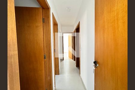 Corredor de apartamento à venda com 4 quartos, 106m² em Palmares, Belo Horizonte
