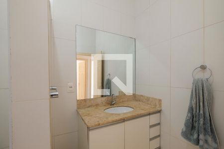 Casa à venda com 120m², 2 quartos e 1 vagaBanheiro Corredor