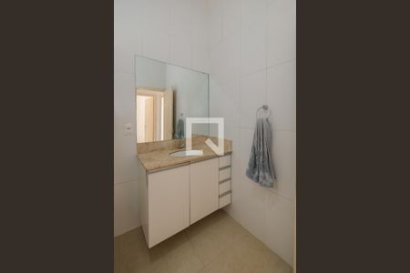 Casa à venda com 120m², 2 quartos e 1 vagaBanheiro Corredor