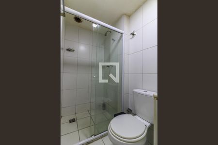 Apartamento à venda com 198m², 4 quartos e 2 vagas Apartamento à venda com 198m², 4 quartos e 2 vagasSuíte 1 - banheiro