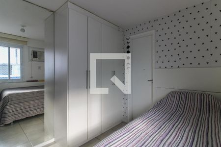 Apartamento à venda com 198m², 4 quartos e 2 vagas Apartamento à venda com 198m², 4 quartos e 2 vagasSuíte 1 - Canadense