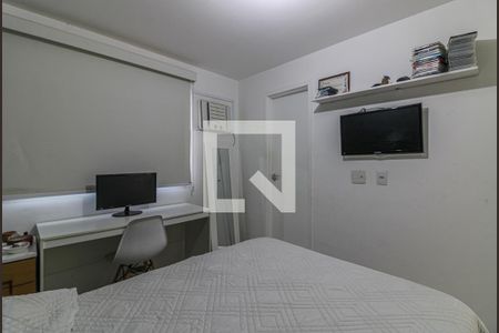 Apartamento à venda com 198m², 4 quartos e 2 vagas Apartamento à venda com 198m², 4 quartos e 2 vagasSuíte 2 - Canadense
