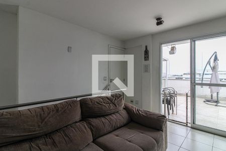 Apartamento à venda com 198m², 4 quartos e 2 vagas Apartamento à venda com 198m², 4 quartos e 2 vagasSala TV - Segundo andar cobertura