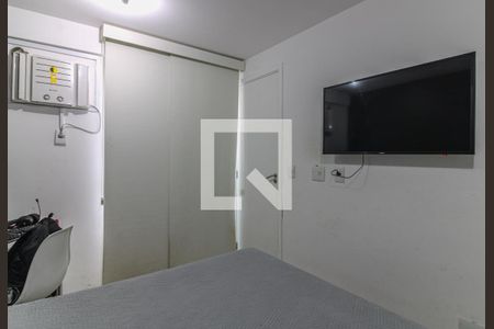 Apartamento à venda com 198m², 4 quartos e 2 vagas Apartamento à venda com 198m², 4 quartos e 2 vagasSuíte 4