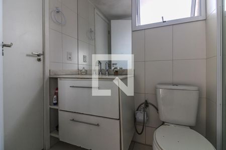 Apartamento à venda com 198m², 4 quartos e 2 vagas Apartamento à venda com 198m², 4 quartos e 2 vagasBanheiro suítes canadenses 1 e 2