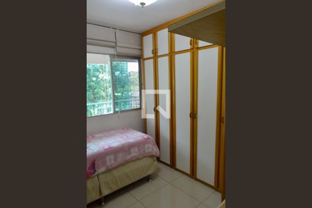 Apartamento à venda com 86m², 3 quartos e 1 vagaQuarto 2