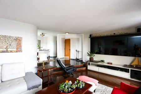 Sala de apartamento à venda com 4 quartos, 189m² em Vila Suzana, São Paulo