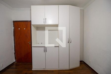 Casa para alugar com 250m², 3 quartos e 1 vaga Casa para alugar com 250m², 3 quartos e 1 vagaQuarto 1