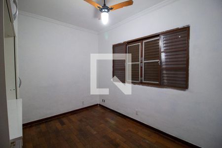 Casa para alugar com 250m², 3 quartos e 1 vaga Casa para alugar com 250m², 3 quartos e 1 vagaQuarto 1