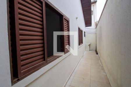 Casa para alugar com 250m², 3 quartos e 1 vaga Casa para alugar com 250m², 3 quartos e 1 vagaÁrea de Serviço