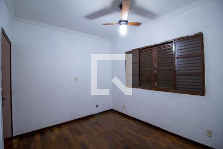 Casa para alugar com 250m², 3 quartos e 1 vaga Casa para alugar com 250m², 3 quartos e 1 vagaQuarto 2