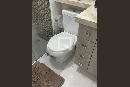 Apartamento à venda com 59m², 2 quartos e 1 vaga Apartamento à venda com 59m², 2 quartos e 1 vagaBanheiro
