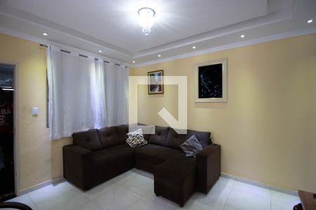 Sala de casa à venda com 3 quartos, 250m² em Jardim Marabá, São Paulo