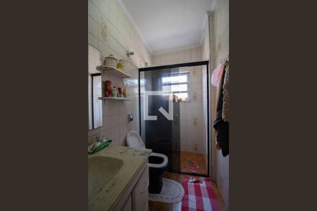 Casa à venda com 250m², 3 quartos e 1 vagaBanheiro 