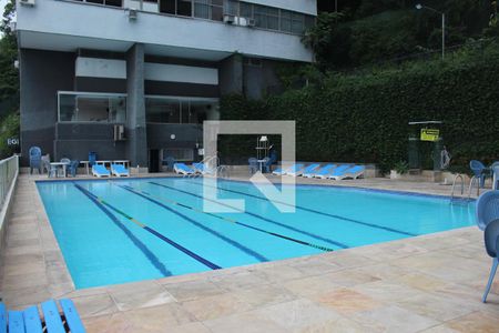 Apartamento para alugar com 99m², 3 quartos e 1 vagaÁrea comum - Piscina