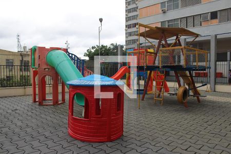 Apartamento para alugar com 99m², 3 quartos e 1 vagaÁrea comum - Playground