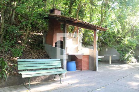 Apartamento para alugar com 99m², 3 quartos e 1 vagaÁrea comum - Churrasqueira