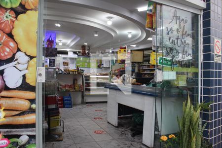 Apartamento para alugar com 99m², 3 quartos e 1 vagaÁrea comum Mercado