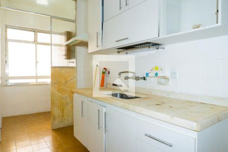 Apartamento à venda com 80m², 2 quartos e 1 vagaCozinha