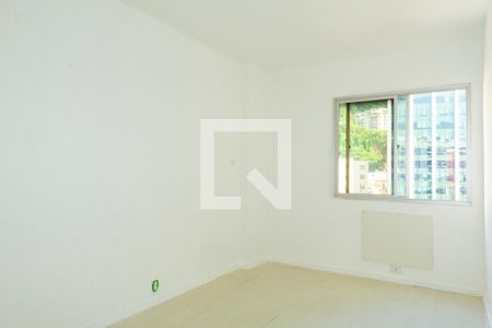 Apartamento à venda com 80m², 2 quartos e 1 vagaQuarto 2
