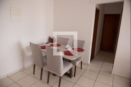 Sala de apartamento para alugar com 2 quartos, 78m² em Aviação, Praia Grande