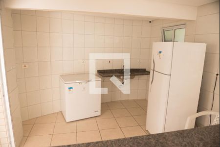 Apartamento para alugar com 78m², 2 quartos e sem vagaÁrea comum - Salão de festas