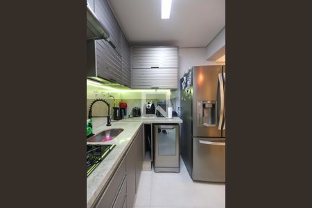Apartamento à venda com 92m², 2 quartos e 2 vagasCozinha