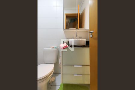 Apartamento à venda com 92m², 2 quartos e 2 vagasBanheiro da Suíte 1