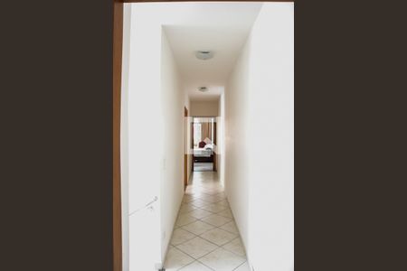 Casa para alugar com 230m², 3 quartos e 4 vagasCorredor