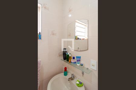 Casa à venda com 185m², 3 quartos e 5 vagasBanheiro de Serviço