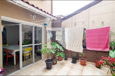 Casa à venda com 185m², 3 quartos e 5 vagasLavanderia