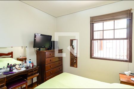 Casa à venda com 185m², 3 quartos e 5 vagasQuarto 2