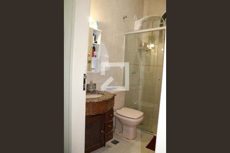 Casa à venda com 360m², 4 quartos e 4 vagasBanheiro Social Segndo Pavi