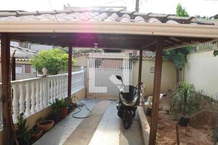 Casa à venda com 360m², 4 quartos e 4 vagasGaragem 2 Pavimento