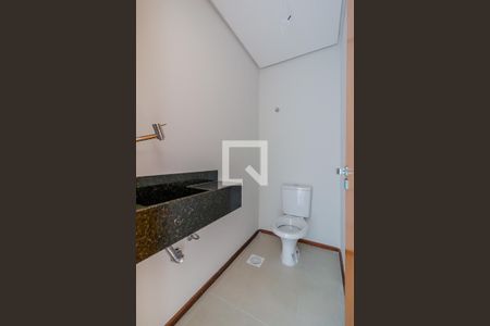Casa à venda com 105m², 3 quartos e 2 vagasLavabo