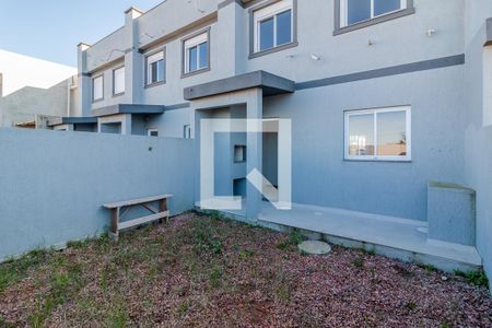 Casa à venda com 105m², 3 quartos e 2 vagasQuintal