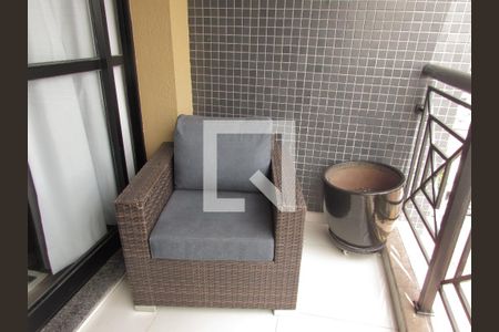 Apartamento para alugar com 99m², 2 quartos e 2 vagasVaranda