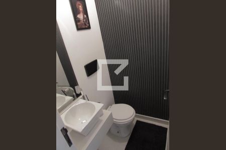 Banheiro de apartamento para alugar com 2 quartos, 99m² em Vila Progredior, São Paulo