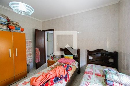 Quarto 2 de casa à venda com 2 quartos, 300m² em Vila Scarpelli, Santo André