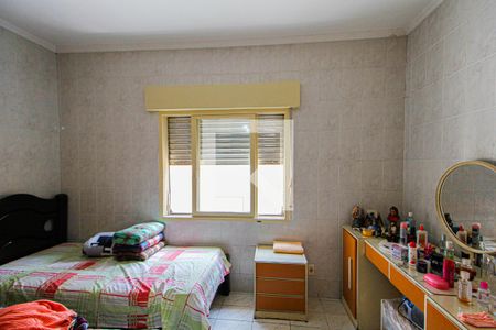 Quarto 2 de casa à venda com 2 quartos, 300m² em Vila Scarpelli, Santo André