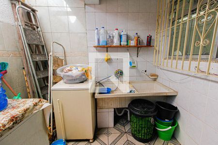 Casa à venda com 300m², 2 quartos e 4 vagasÁrea de Serviço