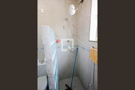 Casa à venda com 300m², 2 quartos e 4 vagasBanheiro