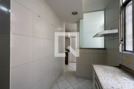 Apartamento à venda com 220m², 4 quartos e 2 vagasCozinha